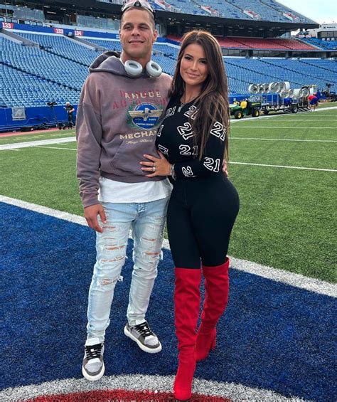 rachel bush ass|PHOTOS: Jordan Poyer’s Wife Rachel Bush Stuns In Two